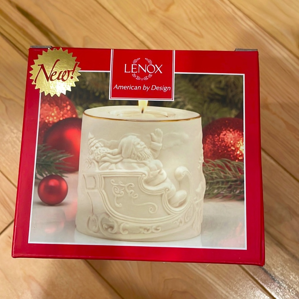 Lenox Santa porcelain light ivory candle holder